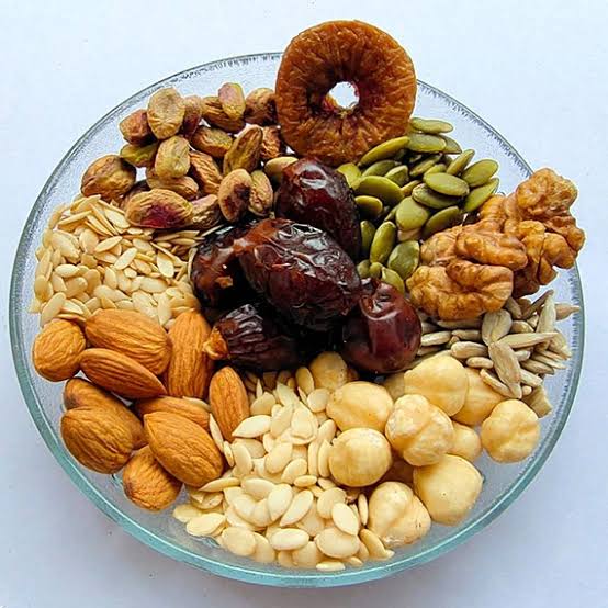 Dry fruits 
